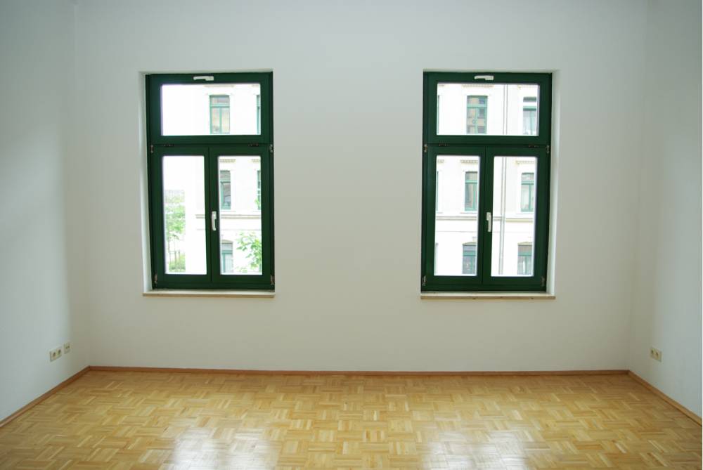 Wohnzimmer mit Parkett